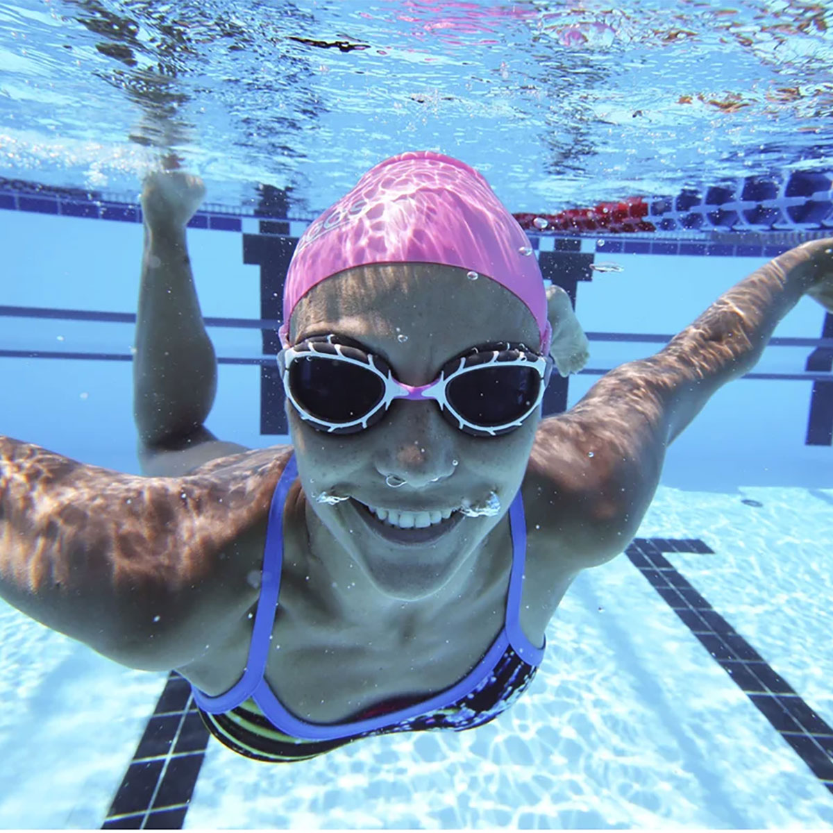 Zoggs Predator Goggles - Pink / White / Smoke