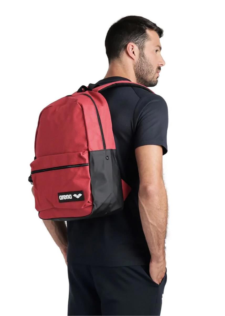 Arena Team 30L Backpack - Red